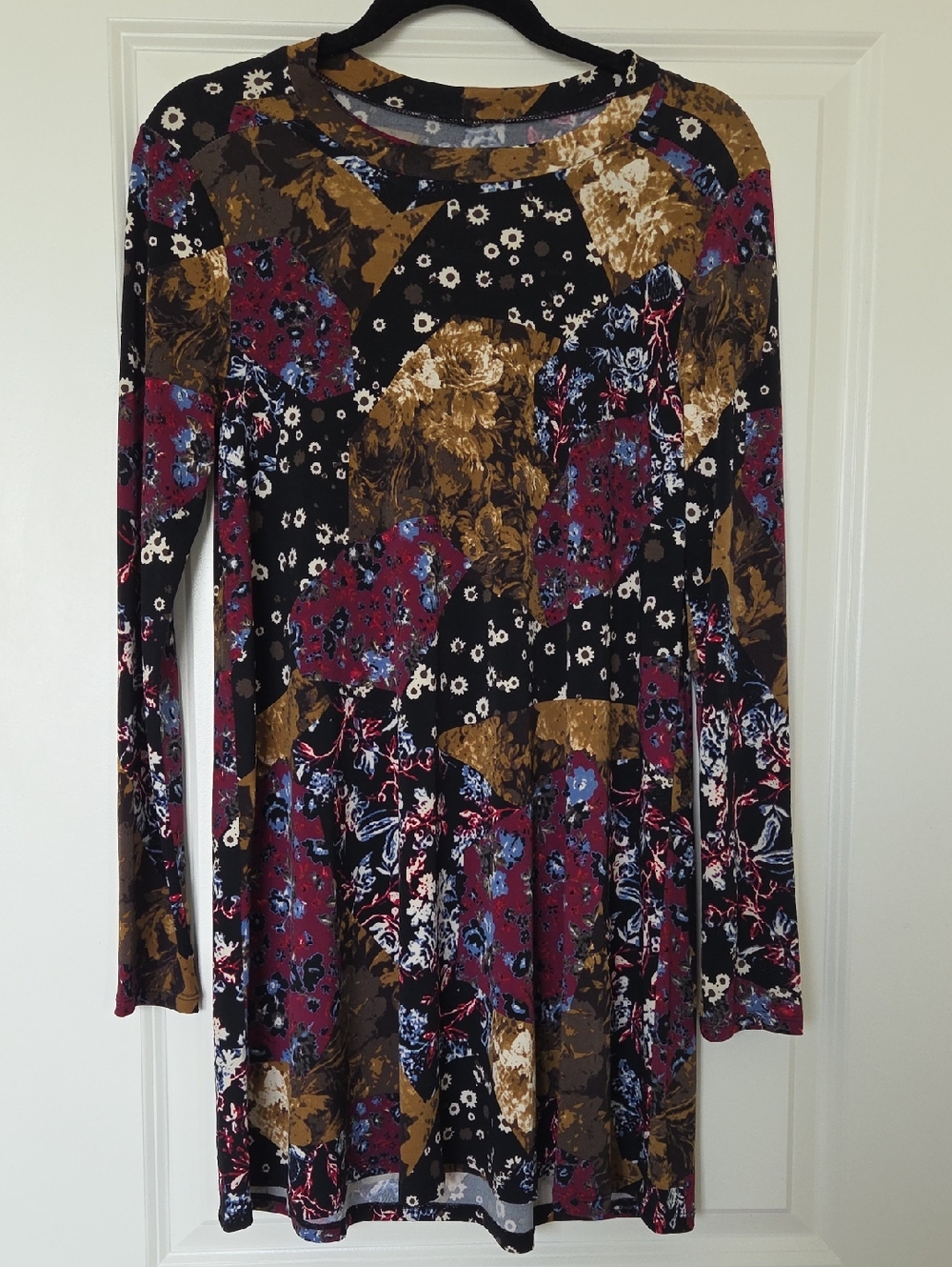 Long Sleeve Patchwork Floral Tunic in Black, Burgundy & Mustard